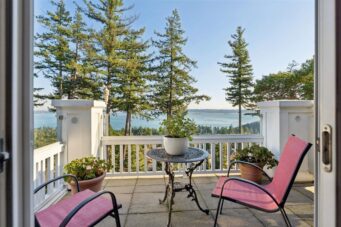 #7 - 5110 Alderfeild Place